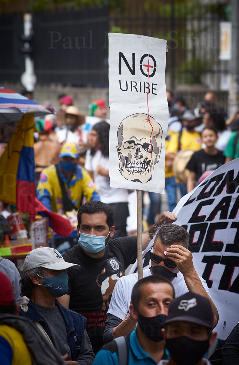 No More Uribe placard in protest