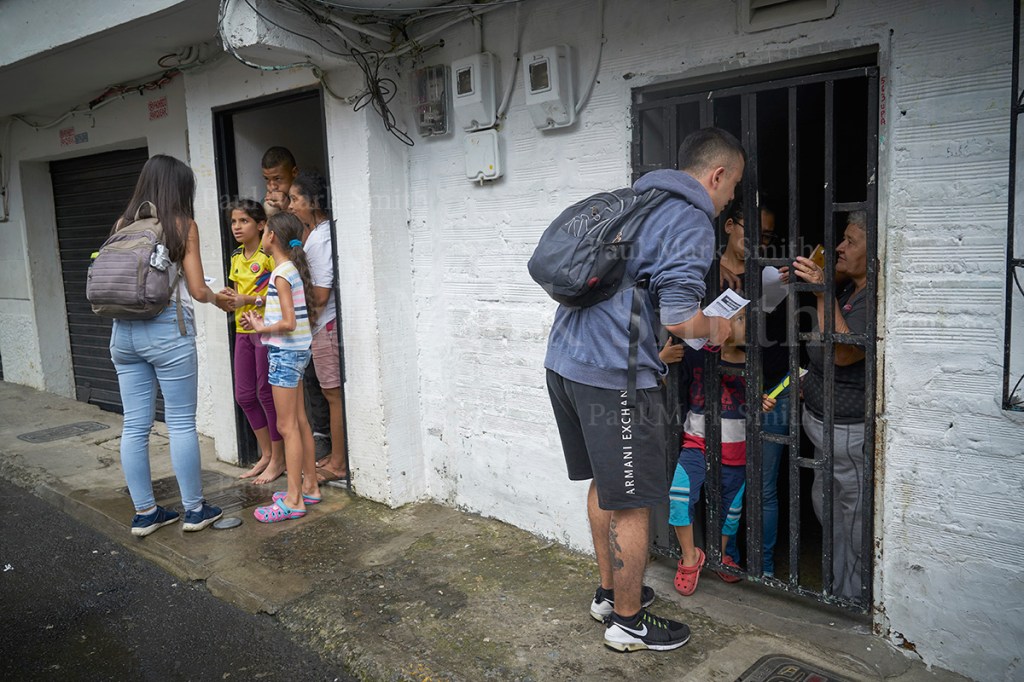 Leafleting homes in an urban neighbourhood