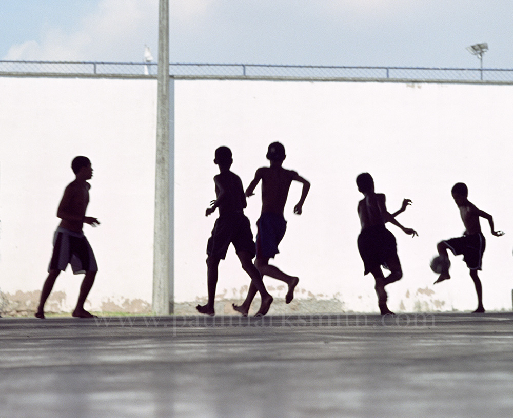 football, favela, Rio, silhouette, Briscola